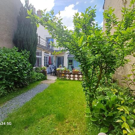 Maison Violette En Berry Aigurande Экстерьер фото