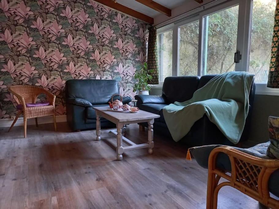 Maison Violette En Berry Aigurande Экстерьер фото