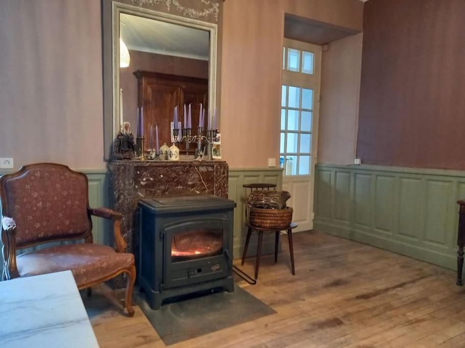 Maison Violette En Berry Aigurande Экстерьер фото