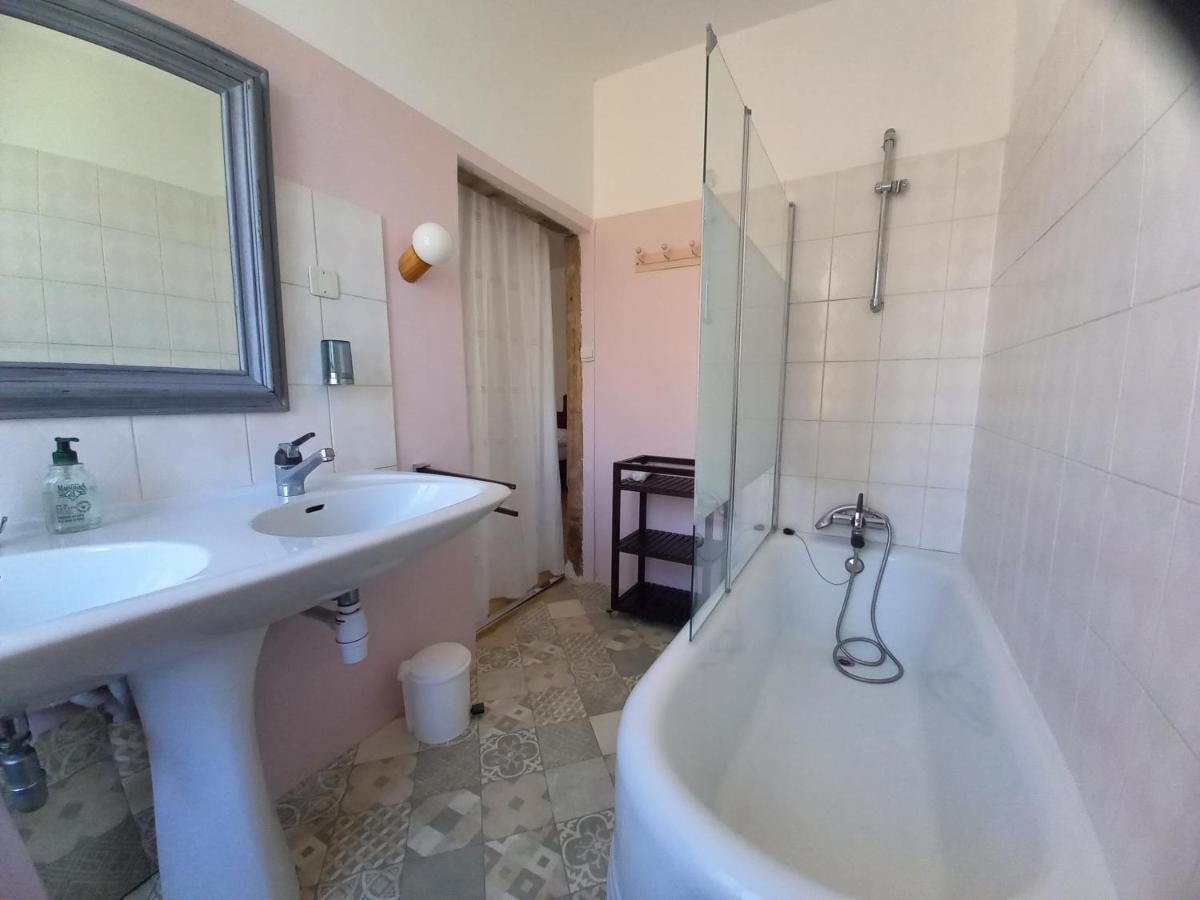 Maison Violette En Berry Aigurande Экстерьер фото