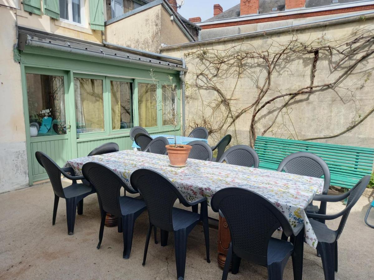 Maison Violette En Berry Aigurande Экстерьер фото