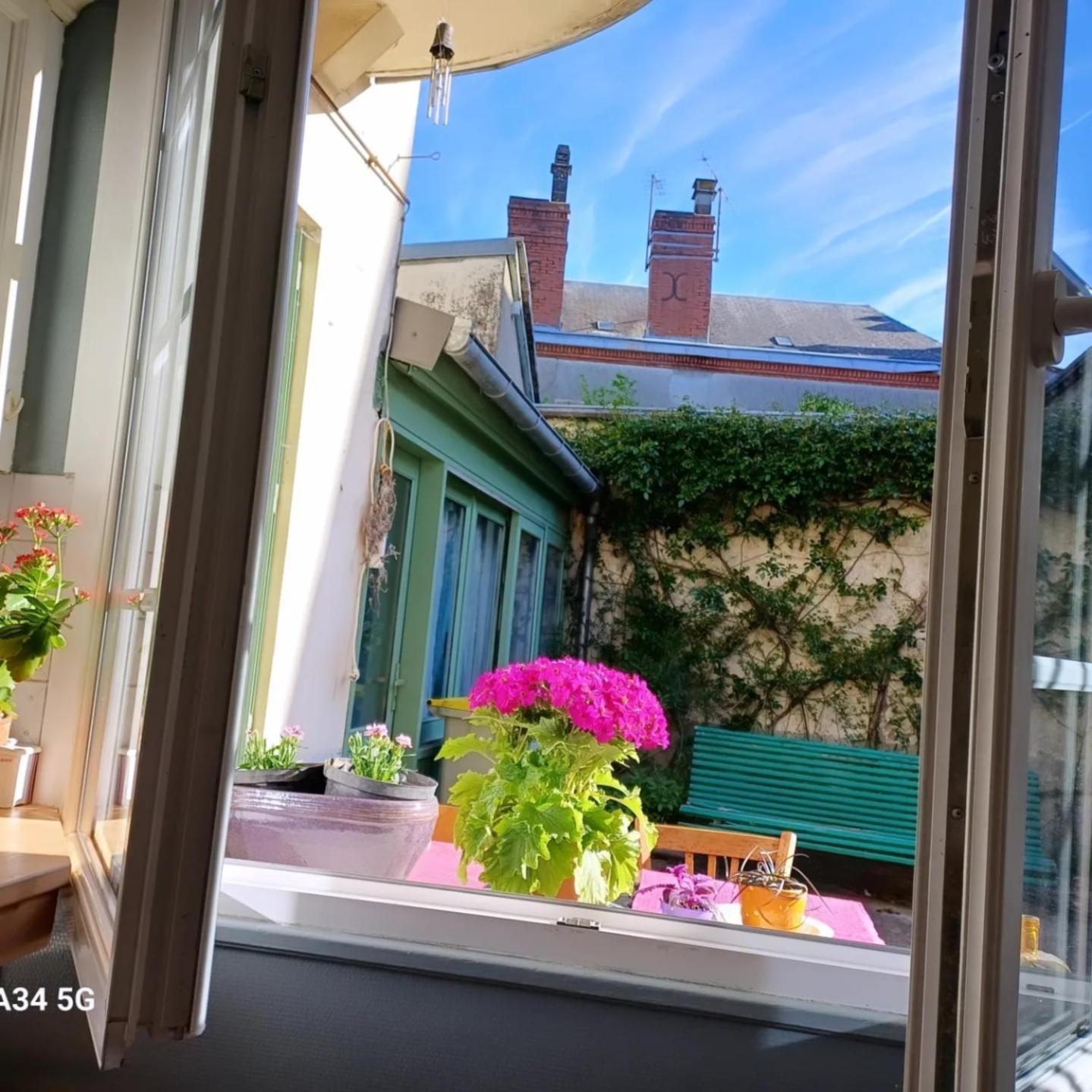 Maison Violette En Berry Aigurande Экстерьер фото