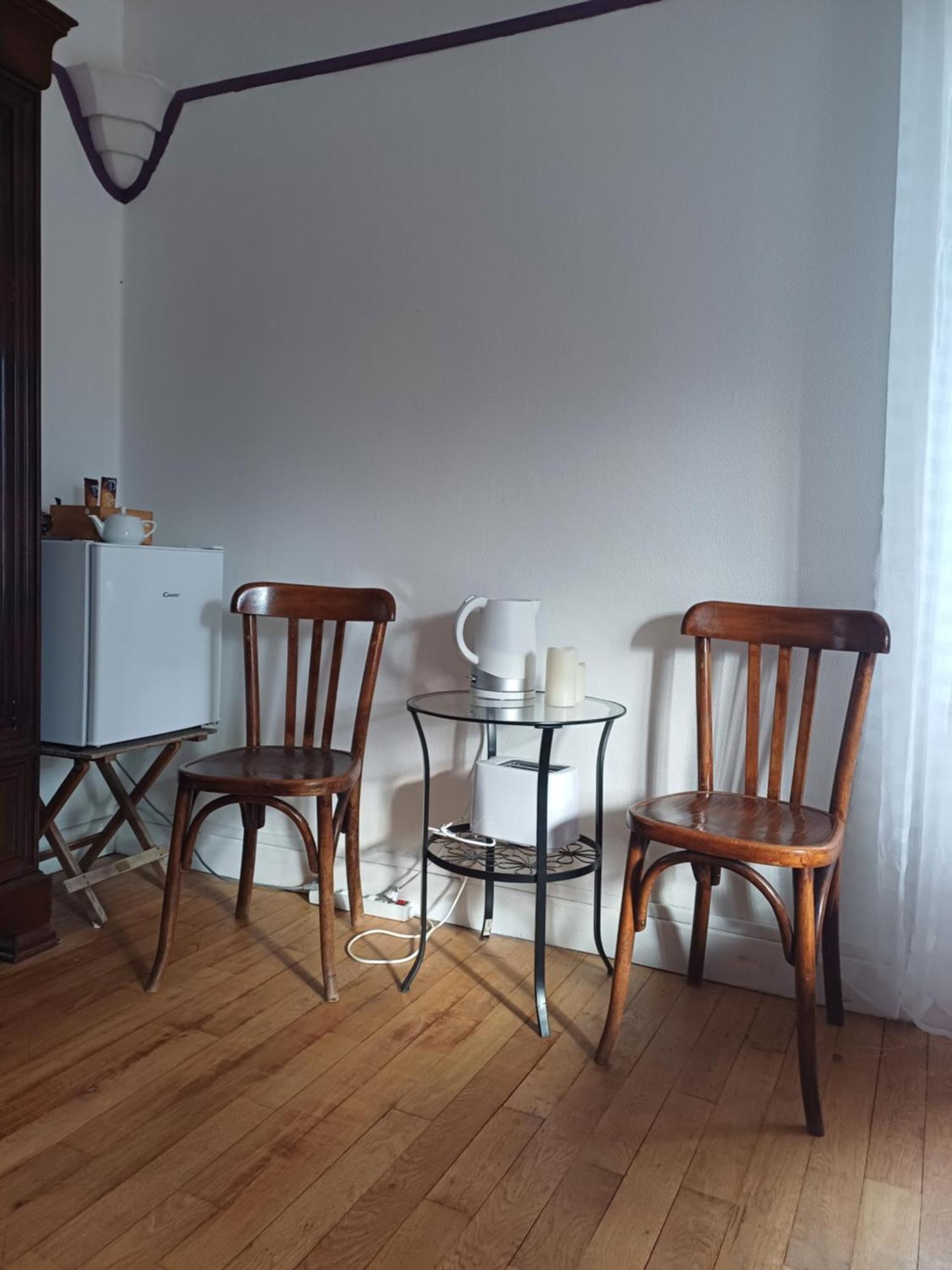Maison Violette En Berry Aigurande Номер фото
